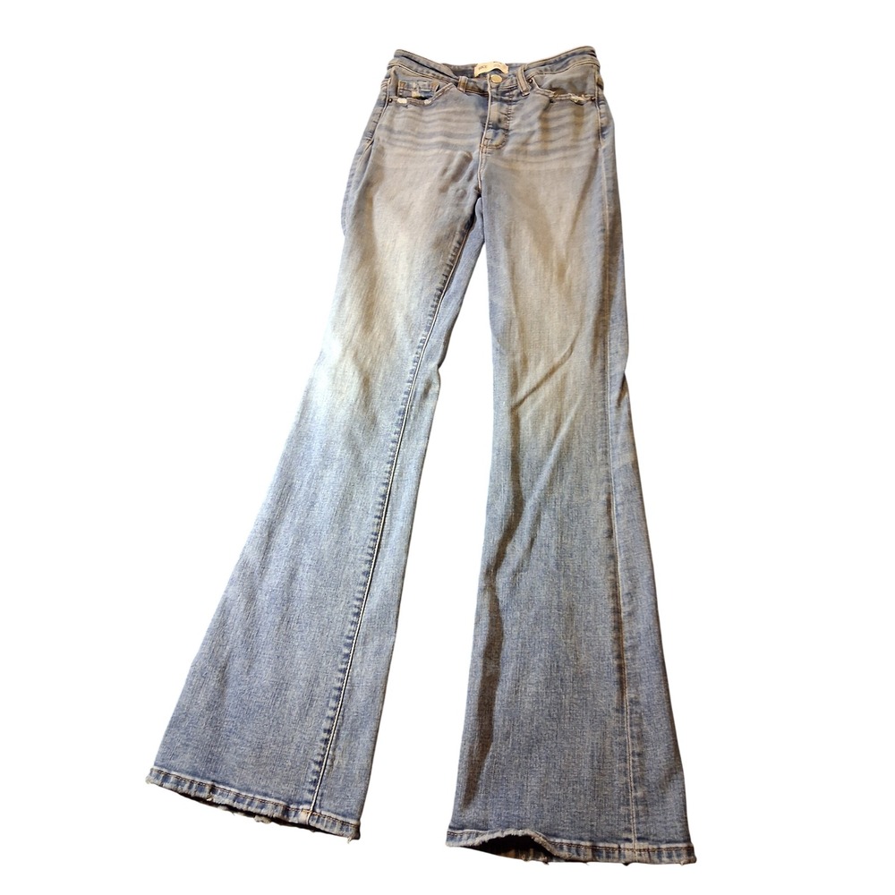 BKE Billie Slim Fit High Rise Bootcut Jeans Light Wash 27 x 33.5 Distressed Hem
